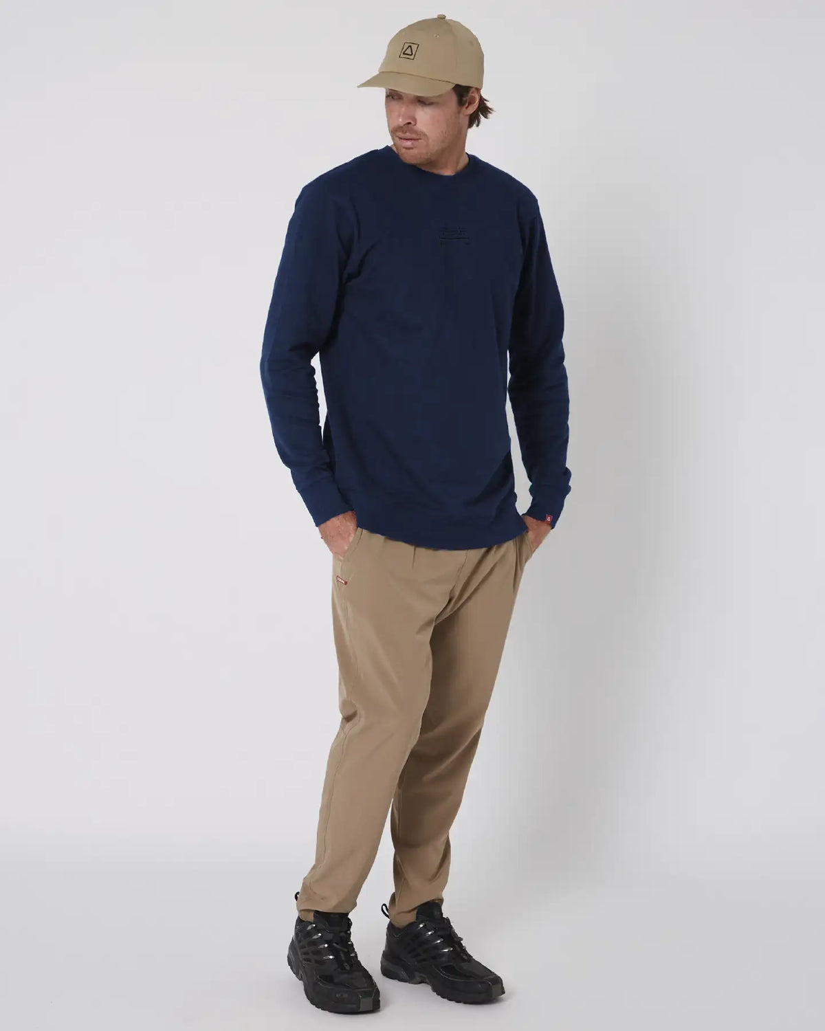 Follow Couch Crew - Navy Font