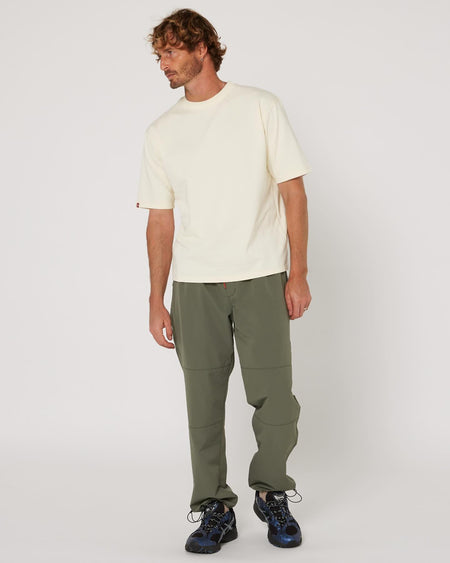 Follow All Day Pants - Olive, detail