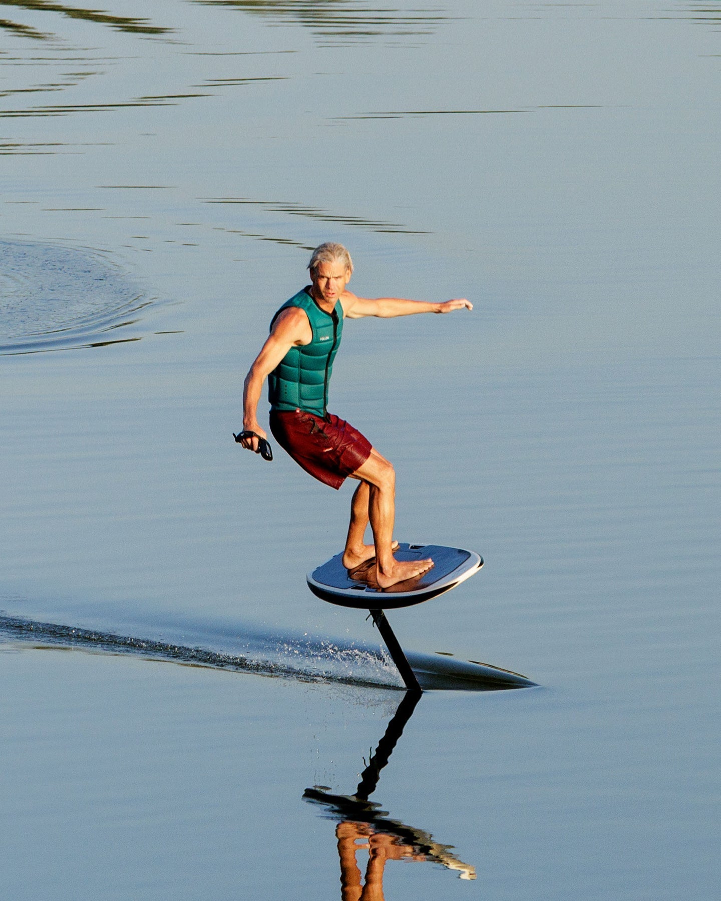 Follow P1 Traction Impact Vest - Emerald Lifestyle 6