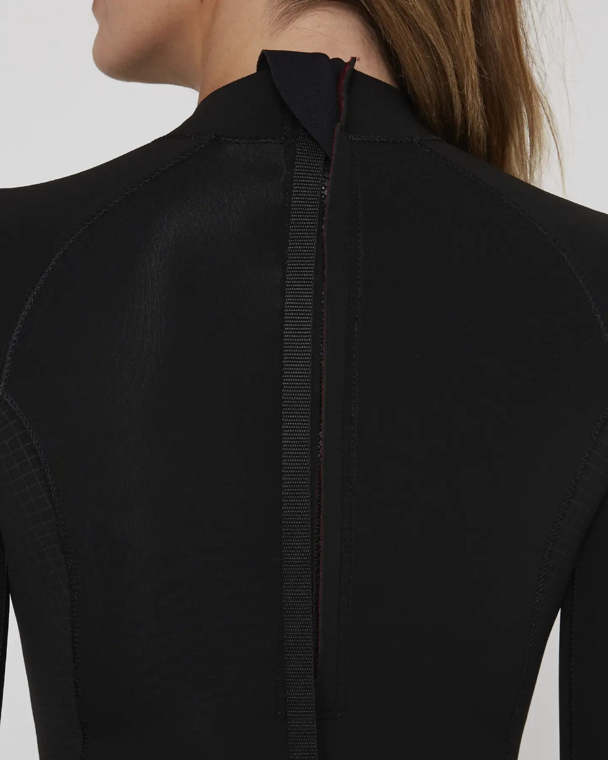 Follow P1 Womens 2/2mm L/S Springy - Black 1
