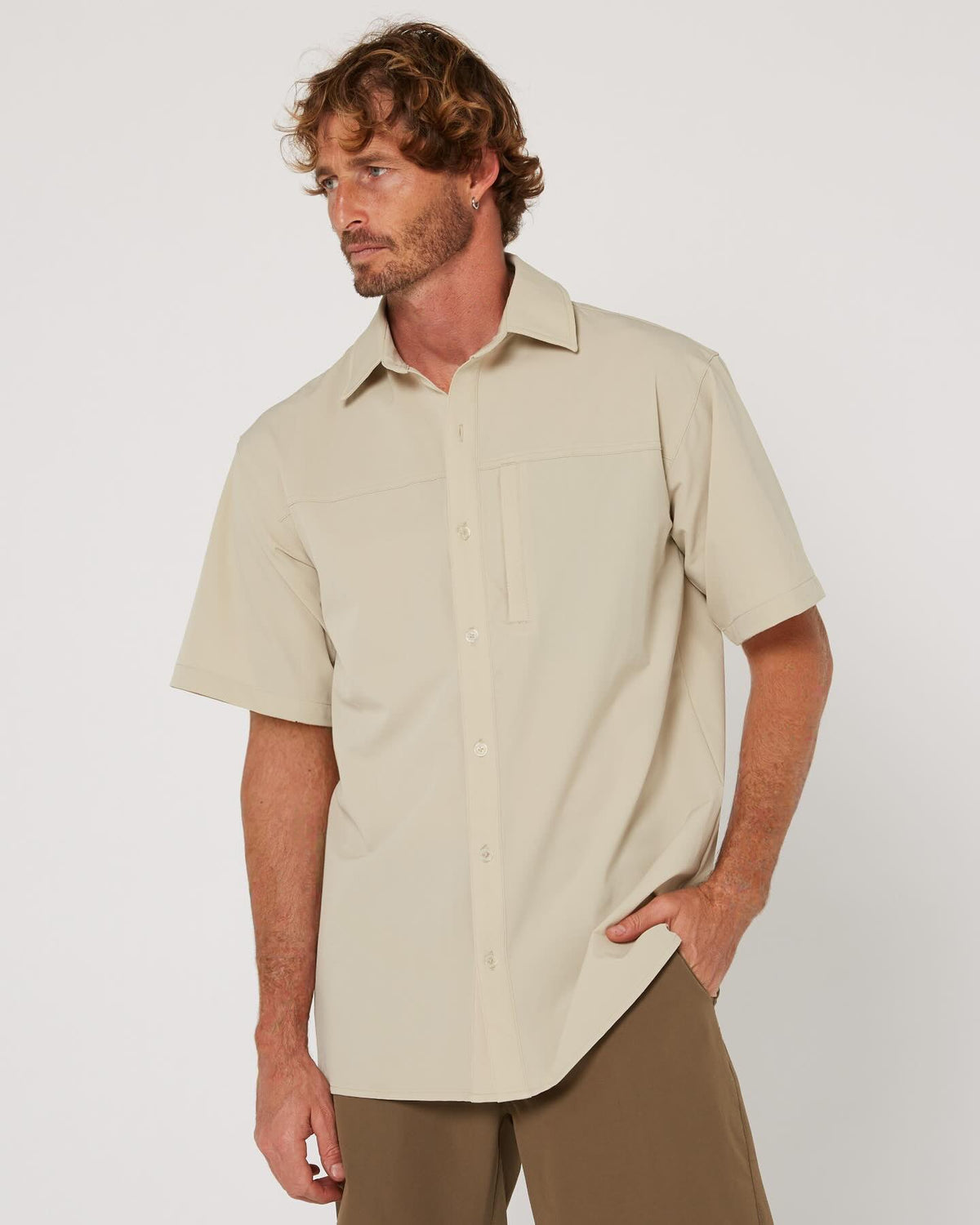 Follow Travel Shirt S/S - Cream