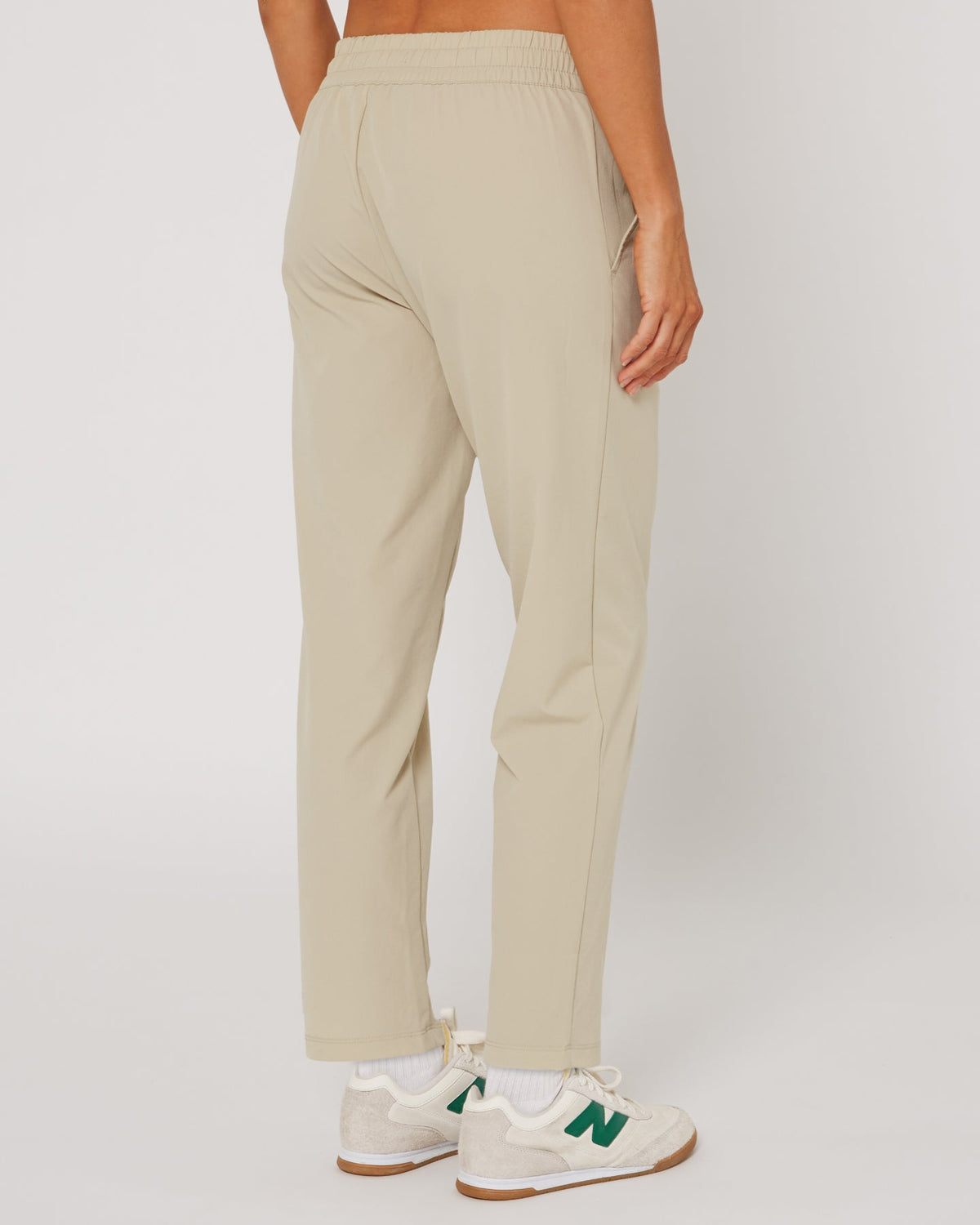 Follow Amora Pant - Cream, action