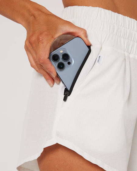 Follow Maven Shorts - Cream, action