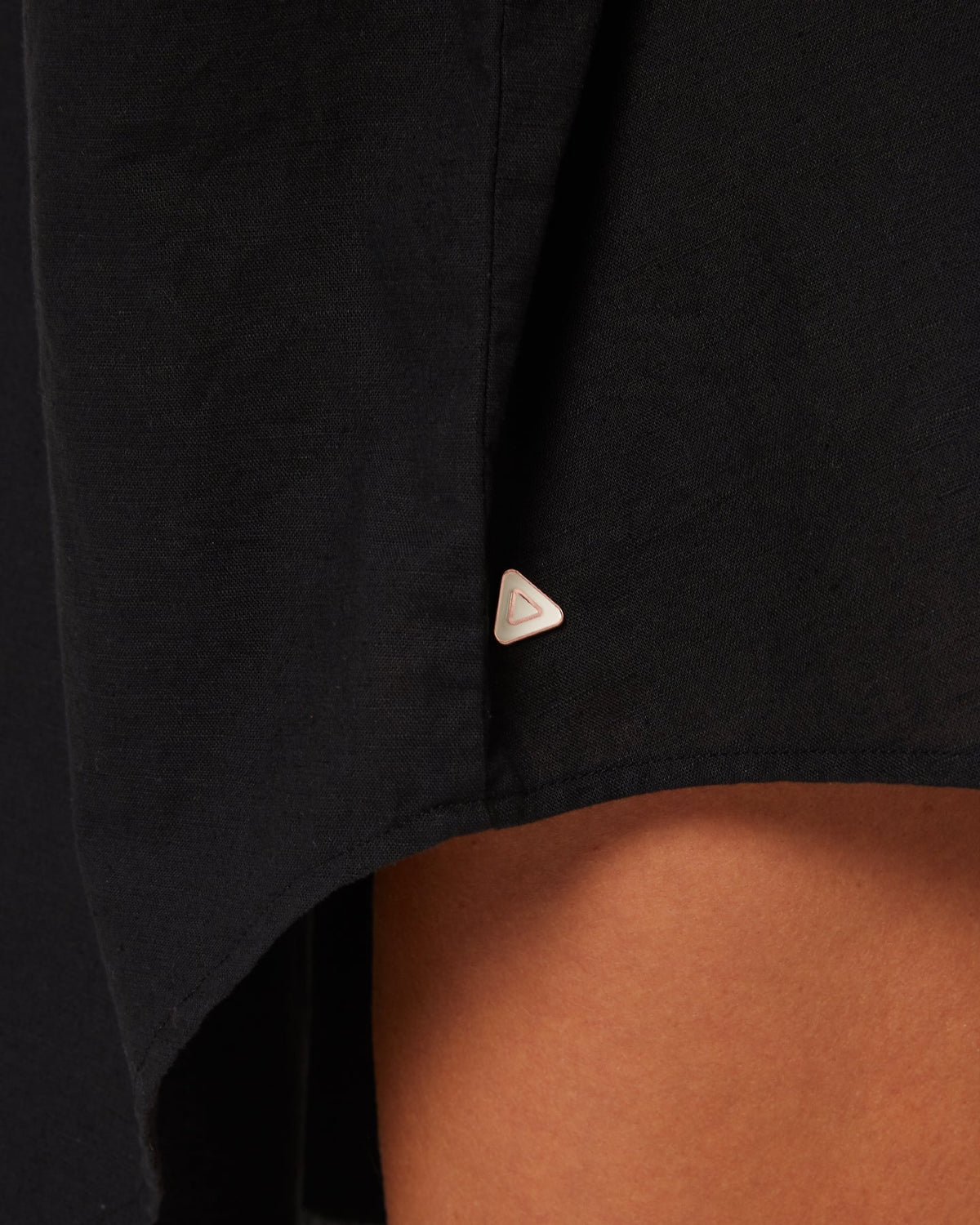 Follow Isla Linen Shirt - Black, view 10