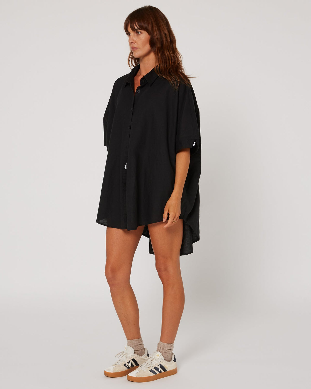 Follow Isla Linen Shirt - Black, on water