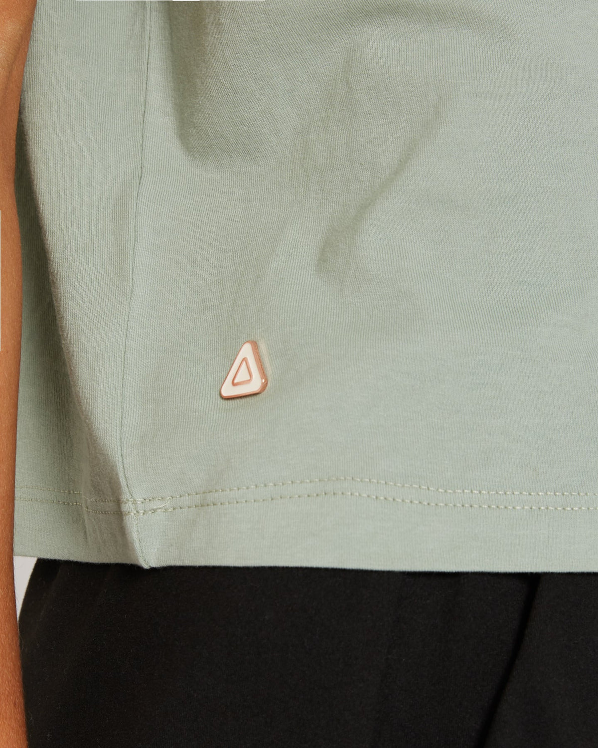 Follow Rhea Oversized Tee - Light Petina, on water