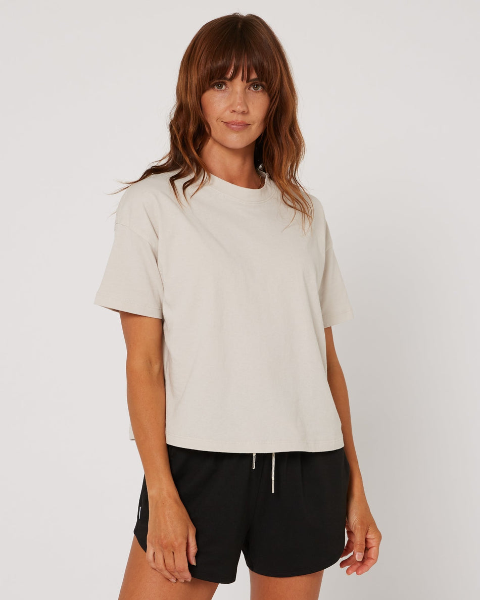Follow Rhea Oversized Tee - Sand