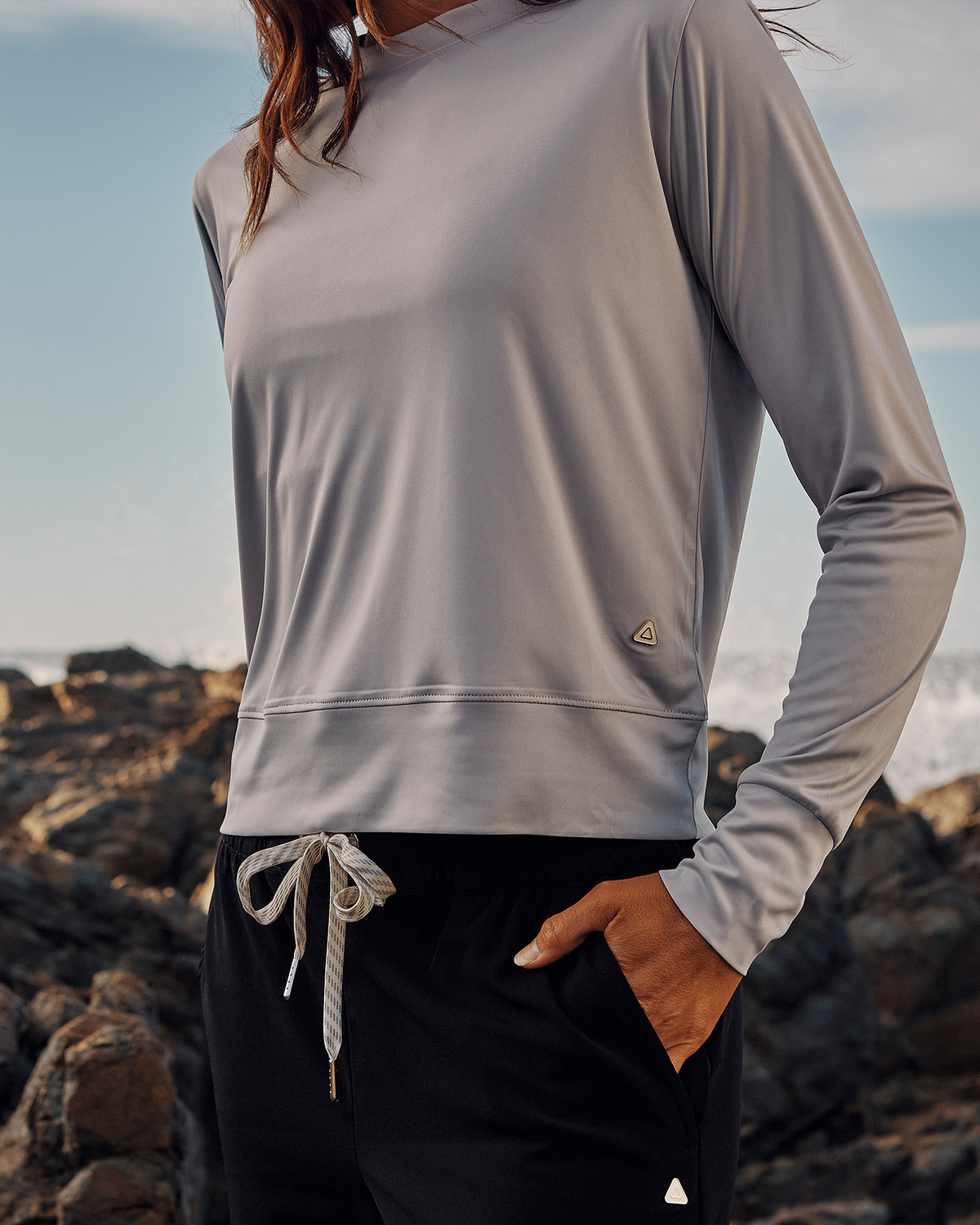 Follow Elara Sun Tee L/S - Light Grey, side view