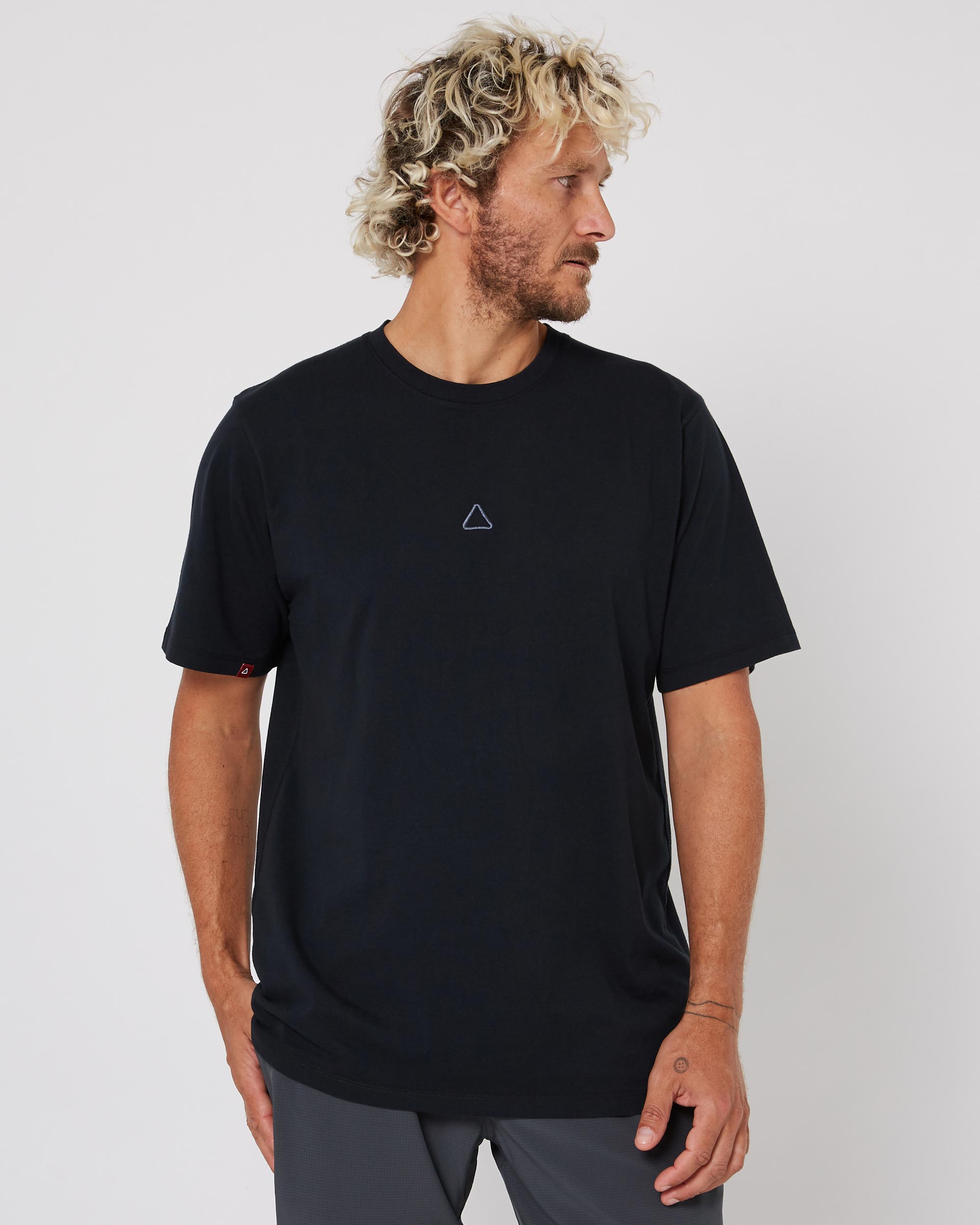 Unisex - Stitched Tee Clothing - Black