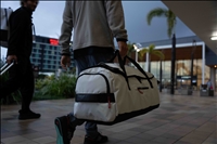 Unisex- Life Duffel Bag- Light Grey
